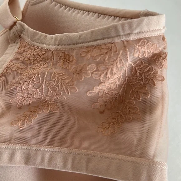 NATORIFRAME CONTOUR UNDERWIRE BRA size 32DD NWT